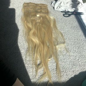 Blonde 100% remy 18” hair extensions